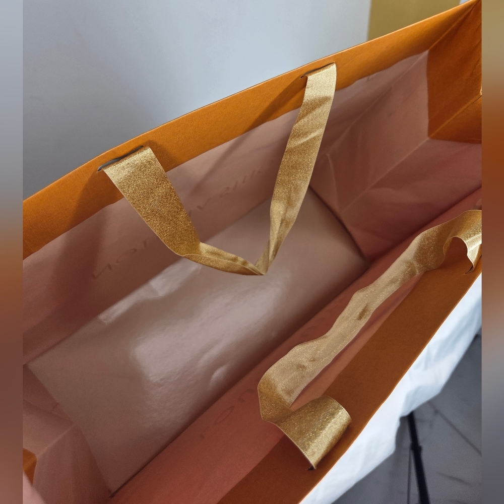 Louis Vuitton Large Shopping Bag In Orange And Gold Accent - Picture 4 of 8